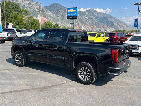 Certified 2023 GMC Sierra 1500 AT4 w/ Technology Package AWD/4WD image 12
