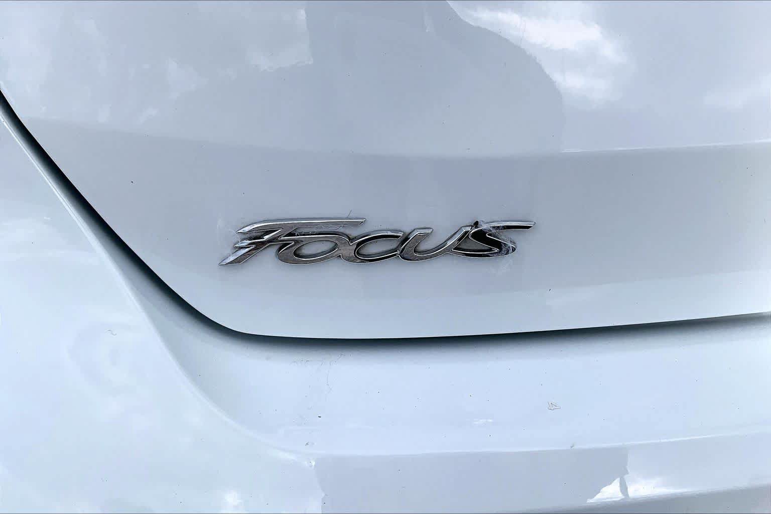Used 2017 Ford Focus RS AWD/4WD image 8