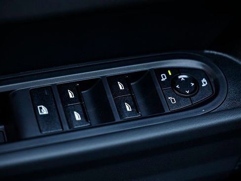 New 2026 MINI Cooper S image 17