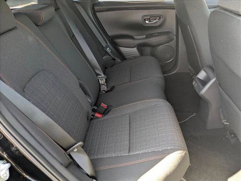 Used 2027 Honda HR-V Sport image 18