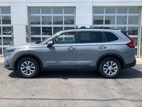 Certified 2025 Honda CR-V LX image 3