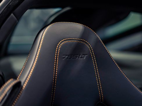 Used 2021 McLaren 765LT RWD image 34