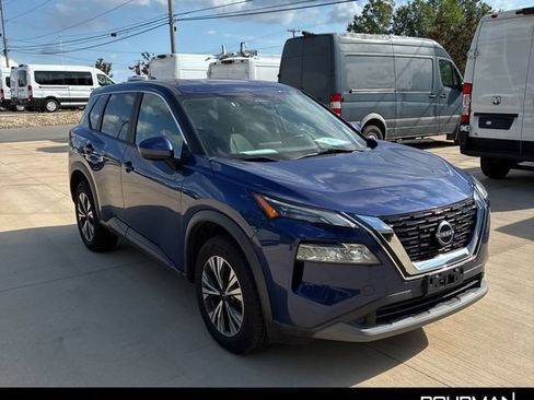 Used 2023 Nissan Rogue SV AWD/4WD image 6