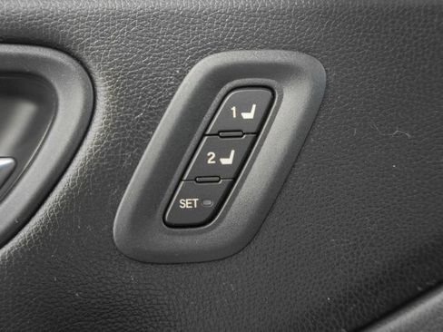 Used 2023 Honda Pilot Elite image 48
