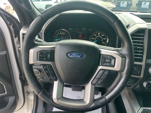 Used 2018 Ford F150 Platinum w/ Equipment Group 701A Luxury AWD/4WD image 25