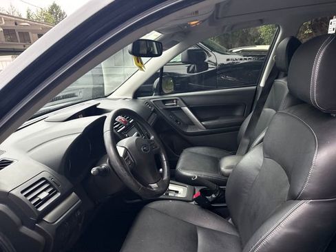 Used 2014 Subaru Forester 2.5i Touring AWD/4WD image 15