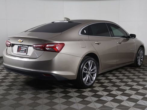 Used 2024 Chevrolet Malibu LT FWD image 11