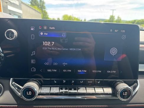 Used 2025 Chevrolet Colorado Z71 AWD/4WD image 19