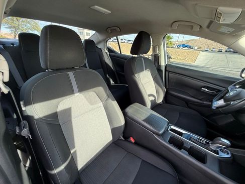 Used 2022 Nissan Sentra SV image 13