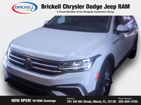 Used 2022 Volkswagen Tiguan SE w/ Panoramic Sunroof Package image 20