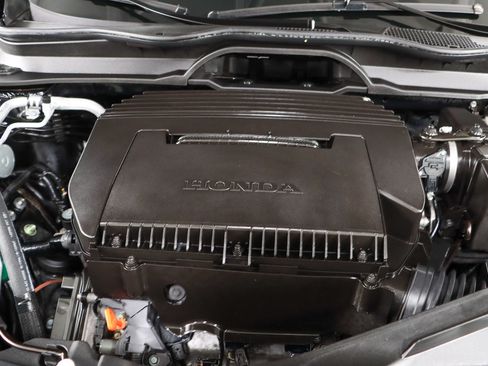 Used 2024 Honda Pilot Touring image 33