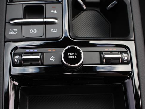 New 2025 Kia K5 EX image 15