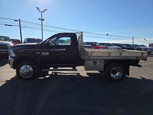 Used 2016 RAM 5500 Tradesman image 3