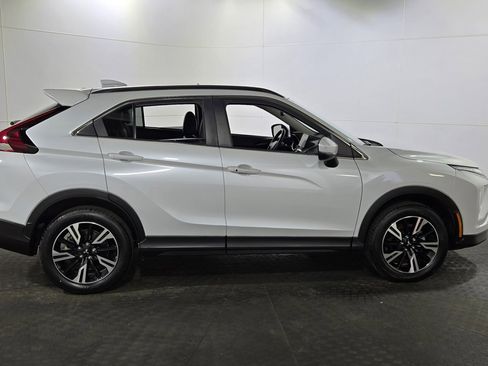 Used 2023 Mitsubishi Eclipse Cross SE image 8