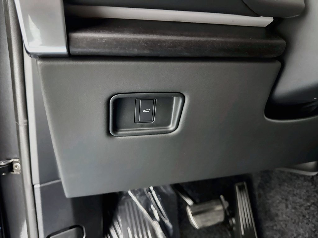 New 2027 Land Rover Range Rover SE AWD/4WD image 10