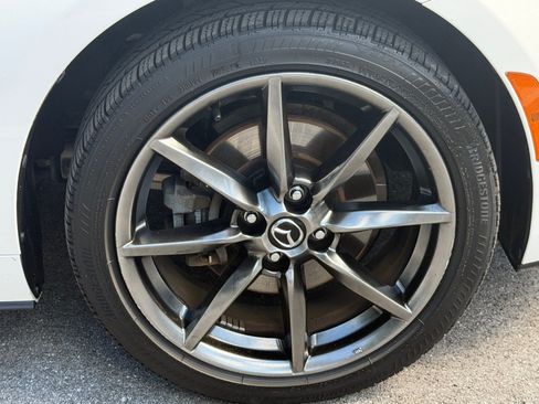 Used 2016 MAZDA MX-5 Miata Grand Touring RWD image 43