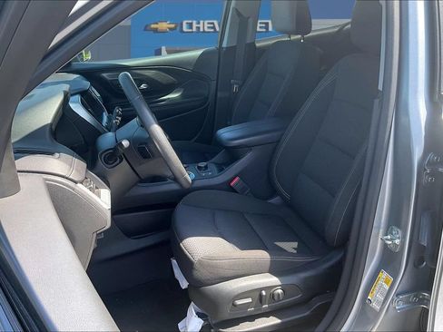 Used 2024 GMC Terrain SLE w/ Driver Convenience Package FWD image 21