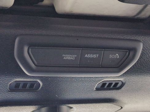 Used 2021 Jeep Wrangler Unlimited Sahara image 12