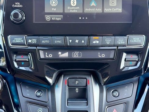 Used 2023 Honda Odyssey Touring image 48