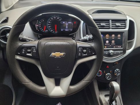 Used 2020 Chevrolet Sonic LT image 22