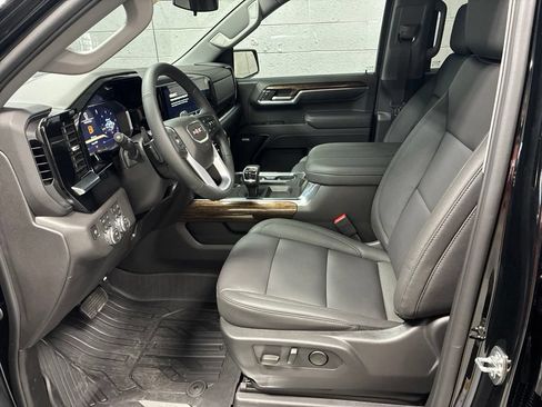 New 2026 GMC Sierra 1500 Elevation w/ Elevation Premium Package AWD/4WD image 21