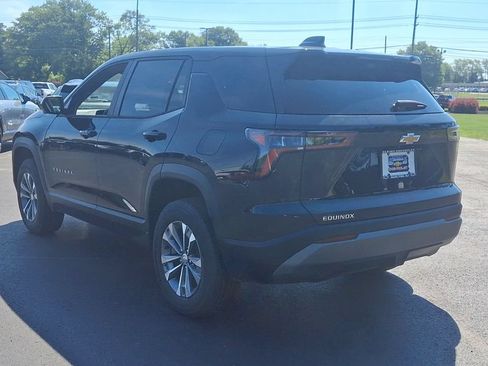 New 2026 Chevrolet Equinox LT w/ Safety and Technology Package FWD image 9