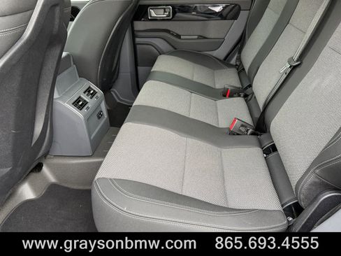 Used 2024 INEOS Grenadier AWD/4WD image 16