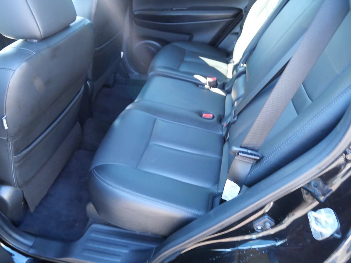 Used 2022 Honda HR-V LX image 19