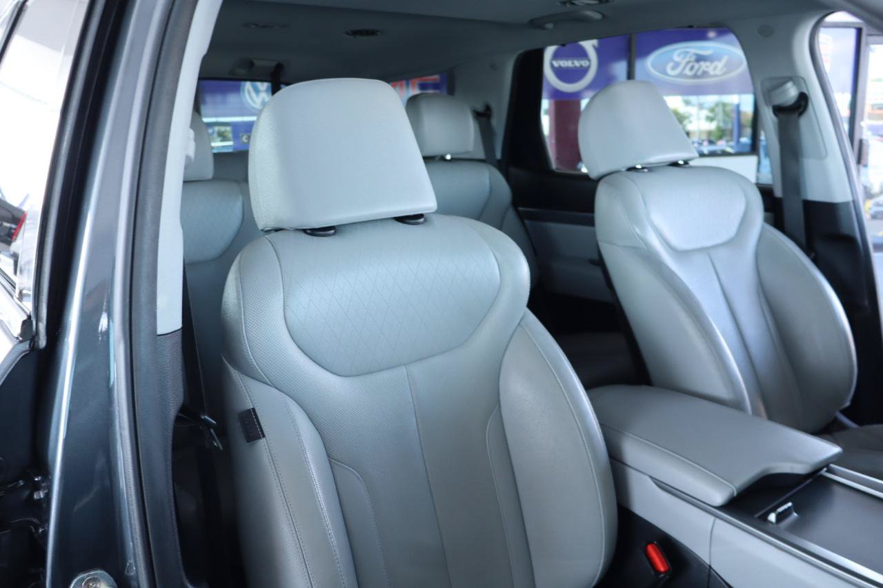 Used 2020 Hyundai Palisade SEL w/ Premium Package FWD image 38