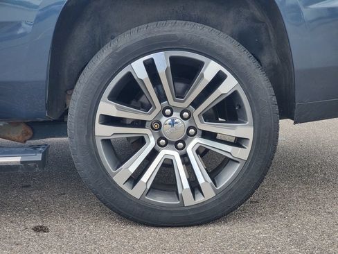 Used 2019 GMC Yukon Denali w/ Denali Ultimate Package AWD/4WD image 9