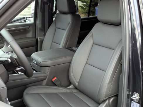 New 2026 Chevrolet Tahoe LT image 14