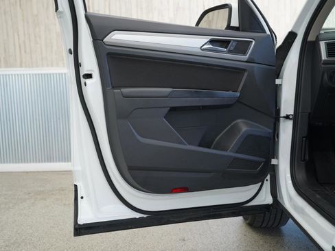 Used 2021 Volkswagen Atlas S FWD image 28