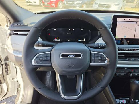 New 2026 Jeep Compass Limited w/ Sun, Sound & Navigation Group image 19