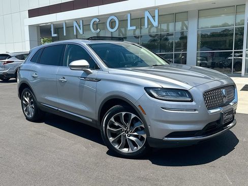 Certified 2023 Lincoln Nautilus Reserve w/ Equipment Group 201A AWD/4WD image 2