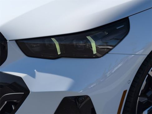 New 2026 BMW 530i 530i image 14