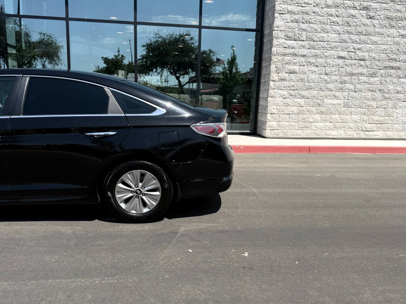 Used 2019 Hyundai Sonata SE FWD image 11