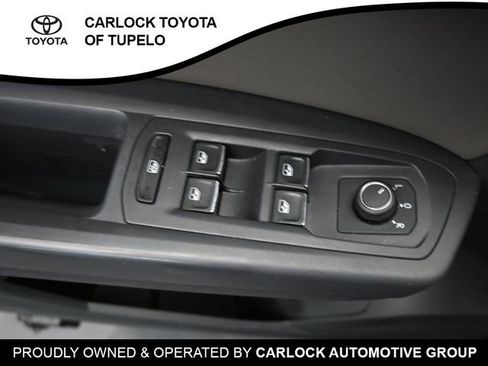 Used 2021 Volkswagen Atlas S FWD image 18