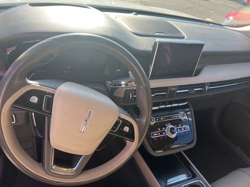 Used 2022 Lincoln Corsair Grand Touring w/ Elements Technology Bundle image 10