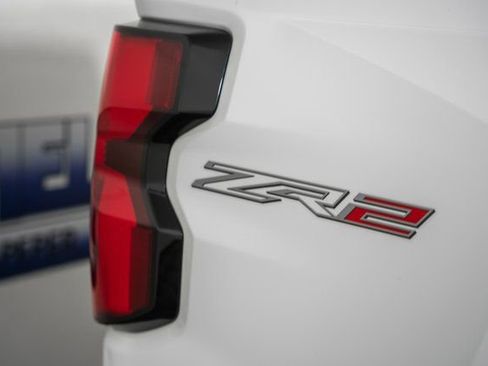 New 2026 Chevrolet Colorado ZR2 w/ Technology Package image 22