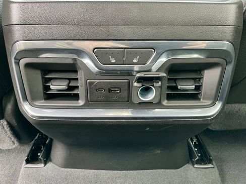 Used 2023 GMC Sierra 2500 Denali image 36