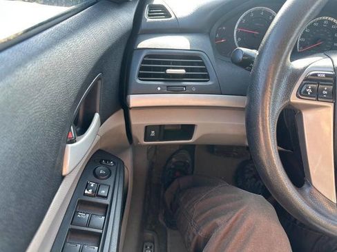 Used 2012 Honda Accord LX image 35