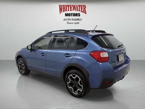 Used 2015 Subaru Crosstrek 2.0i AWD/4WD image 2