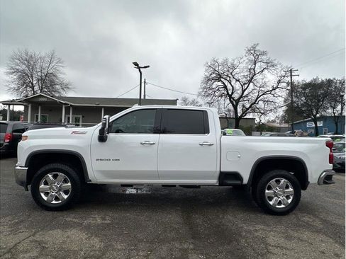 Used 2020 Chevrolet Silverado 2500 LTZ w/ LTZ Premium Package image 4