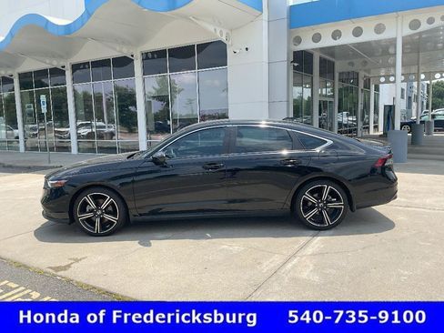 Certified 2023 Honda Accord Sport image 2
