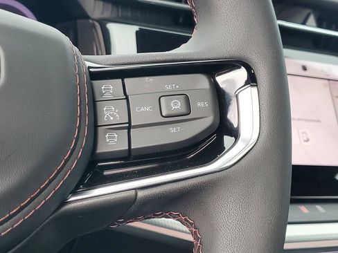 Used 2024 Jeep Wagoneer Launch Edition AWD/4WD image 27