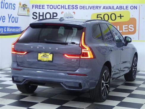 Used 2023 Volvo XC60 B5 Plus w/ Climate Package image 7