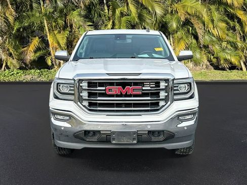 Used 2018 GMC Sierra 1500 SLT image 2