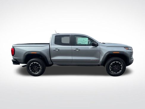 New 2026 GMC Canyon AT4 AWD/4WD image 2