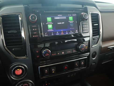 Used 2019 Nissan Titan Platinum Reserve w/ Platinum Utility Package image 13