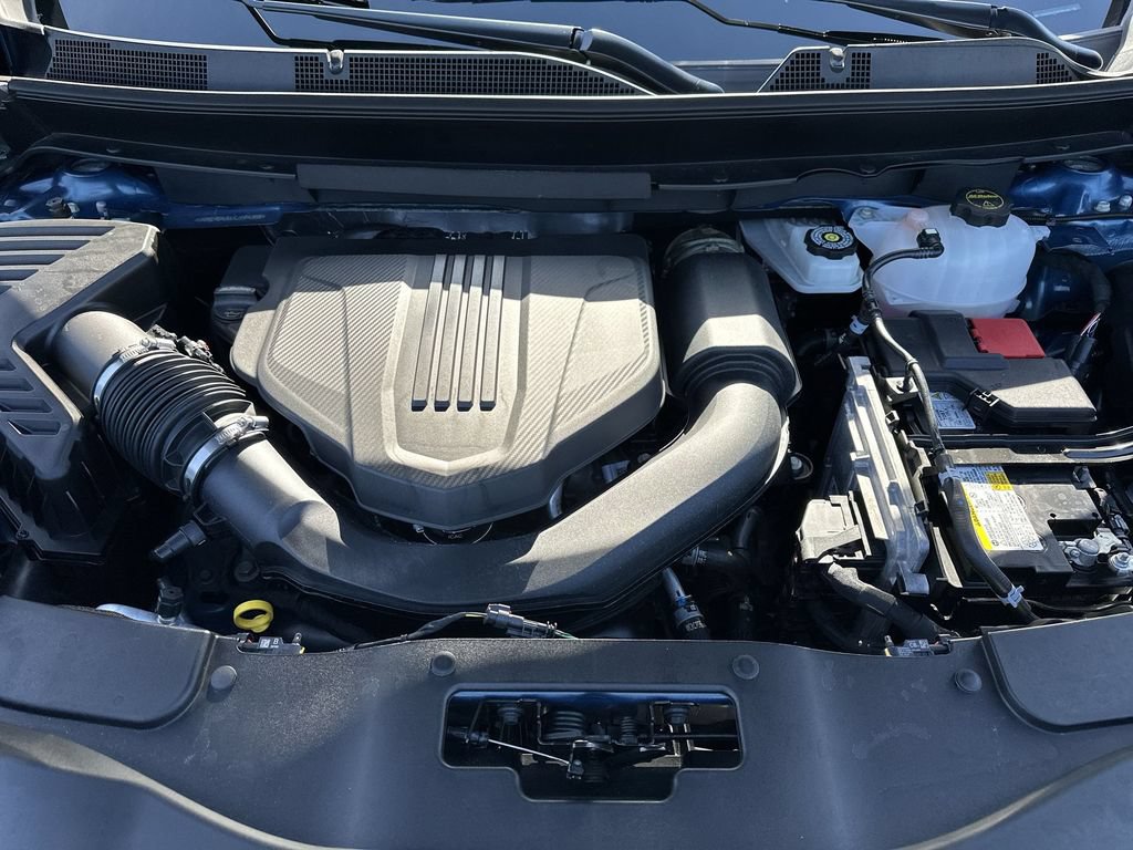 Used 2026 Chevrolet Traverse LT FWD image 33